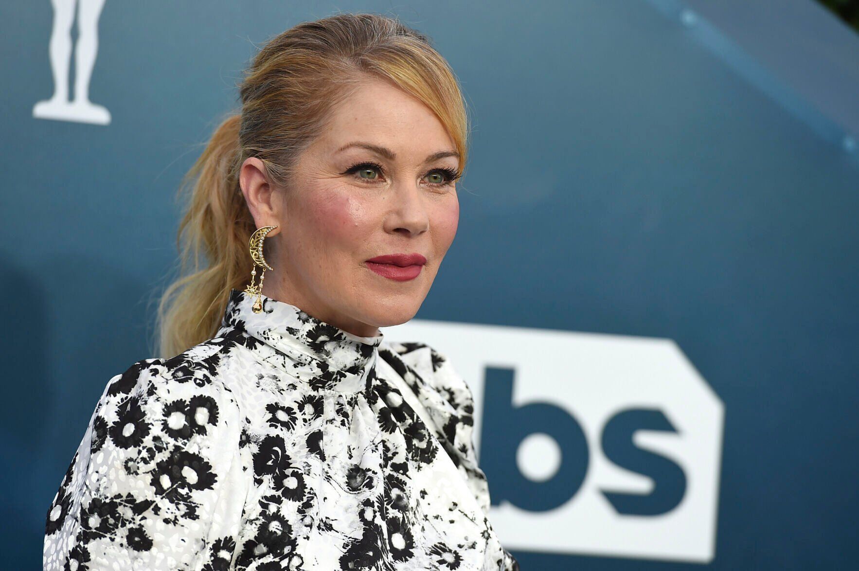 Celebrity Birthdays: Nov. 25